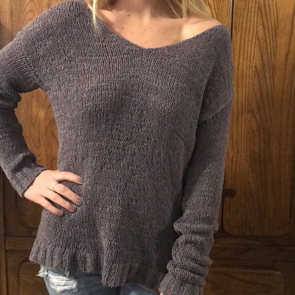 American Eagle sweater
